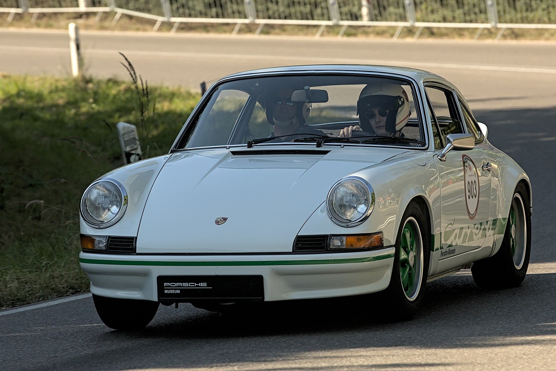 Porsche 911 Carrera RS 2.7 (1973)